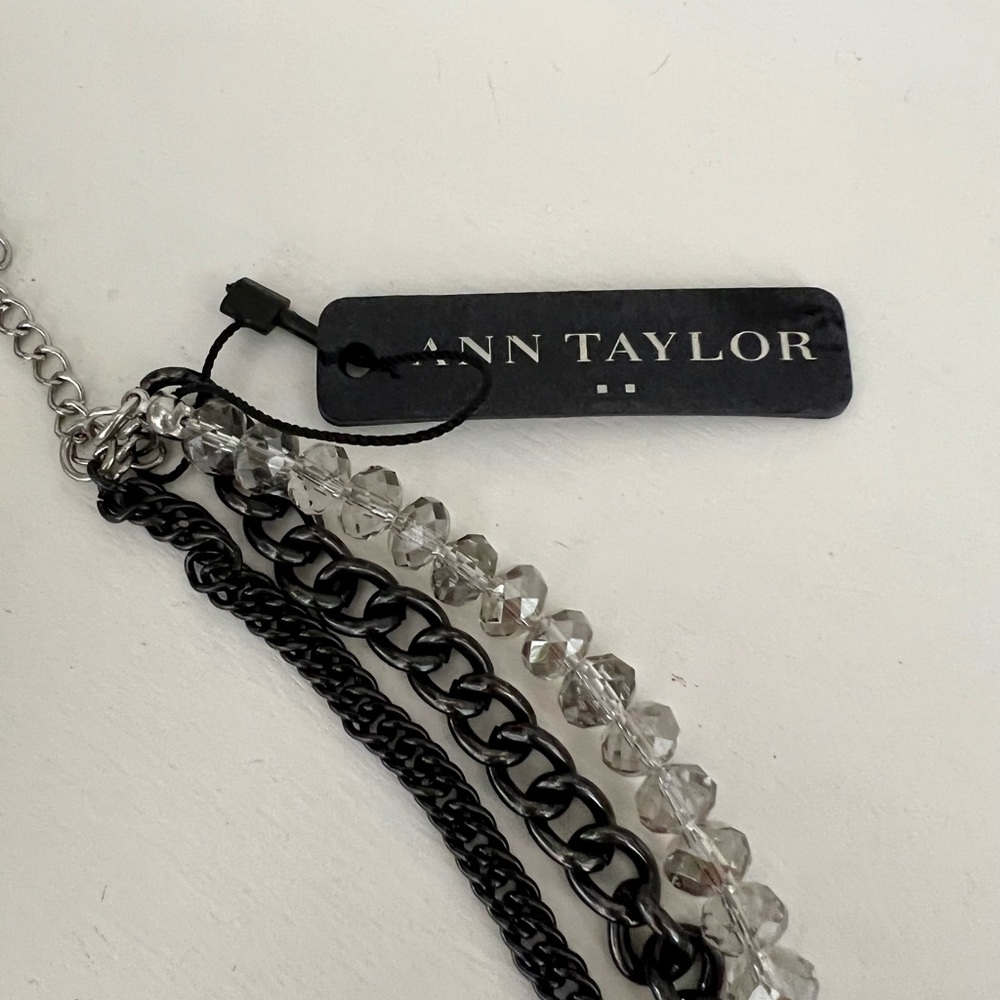 NWT Ann Taylor Mixed Chain Necklace - Picture 3 of 4